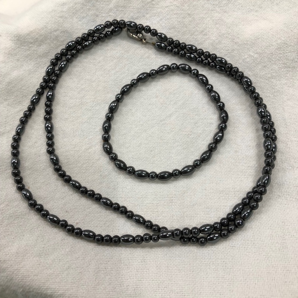 Vintage hematite necklace and bracelet